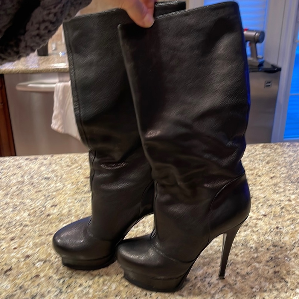 ✨Authentic Saint Laurent Leather Boots
